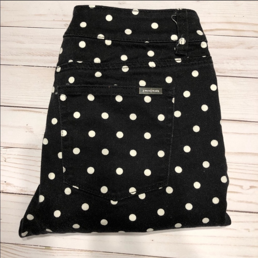 White House Black Market straight leg Ankle jeans